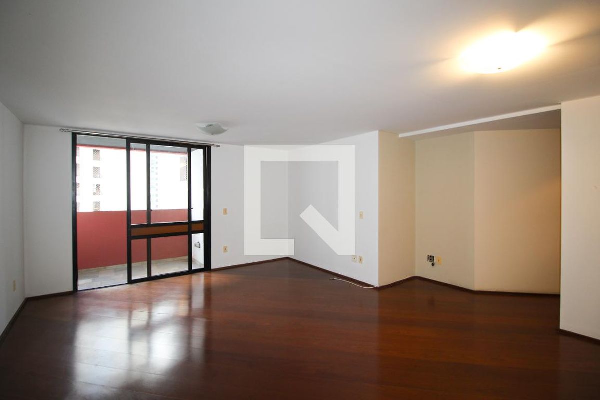 Apartamento, 3 quartos, 120 m² - Foto 1