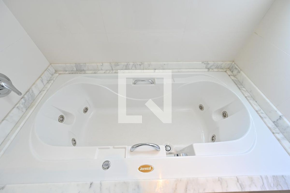 Apartamento, 3 quartos, 205 m² - Foto 38