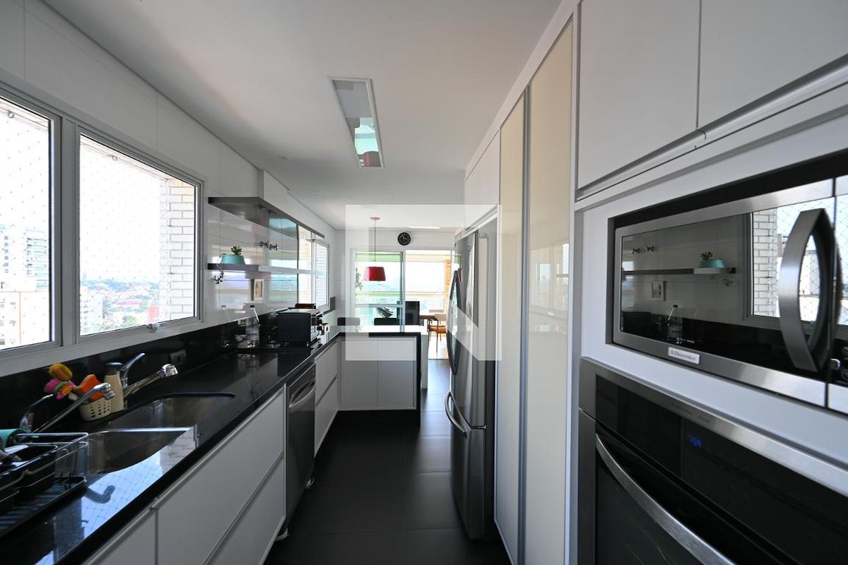 Apartamento, 3 quartos, 205 m² - Foto 52