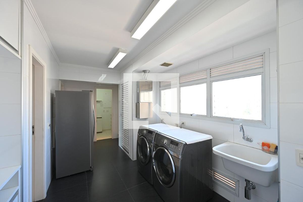 Apartamento, 3 quartos, 205 m² - Foto 57