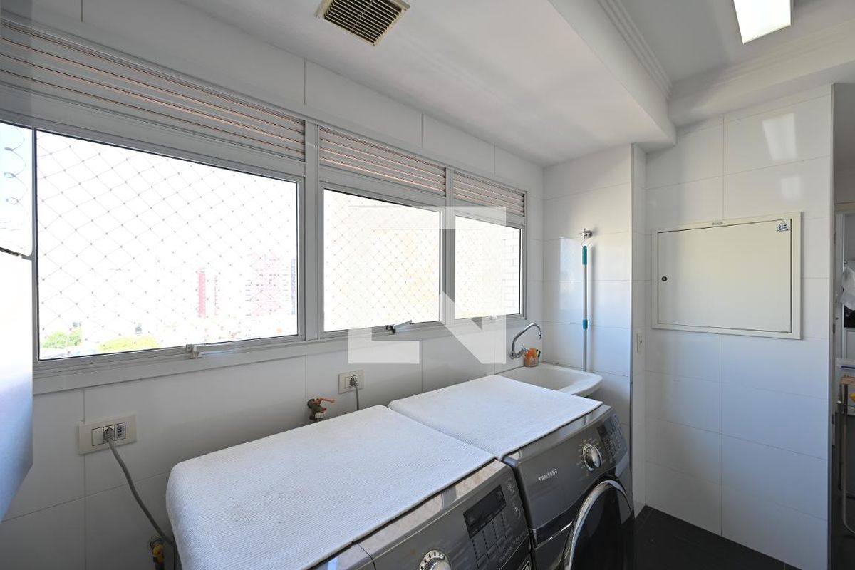 Apartamento, 3 quartos, 205 m² - Foto 60