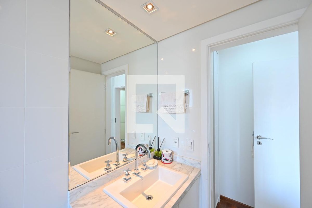Apartamento, 3 quartos, 205 m² - Foto 48