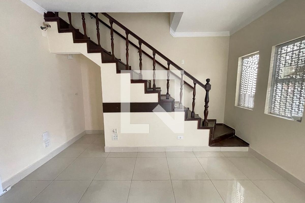 Casa, 4 quartos, 227 m² - Foto 3