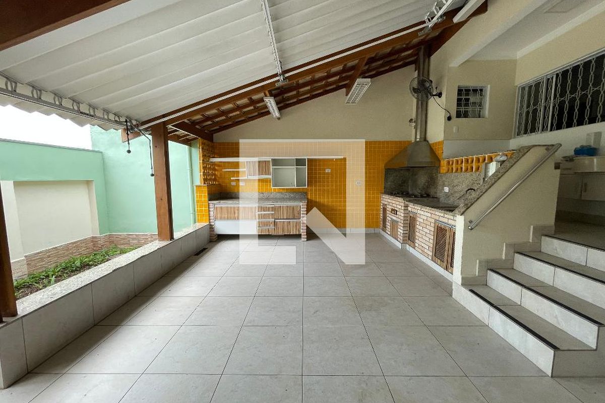 Casa, 4 quartos, 227 m² - Foto 53