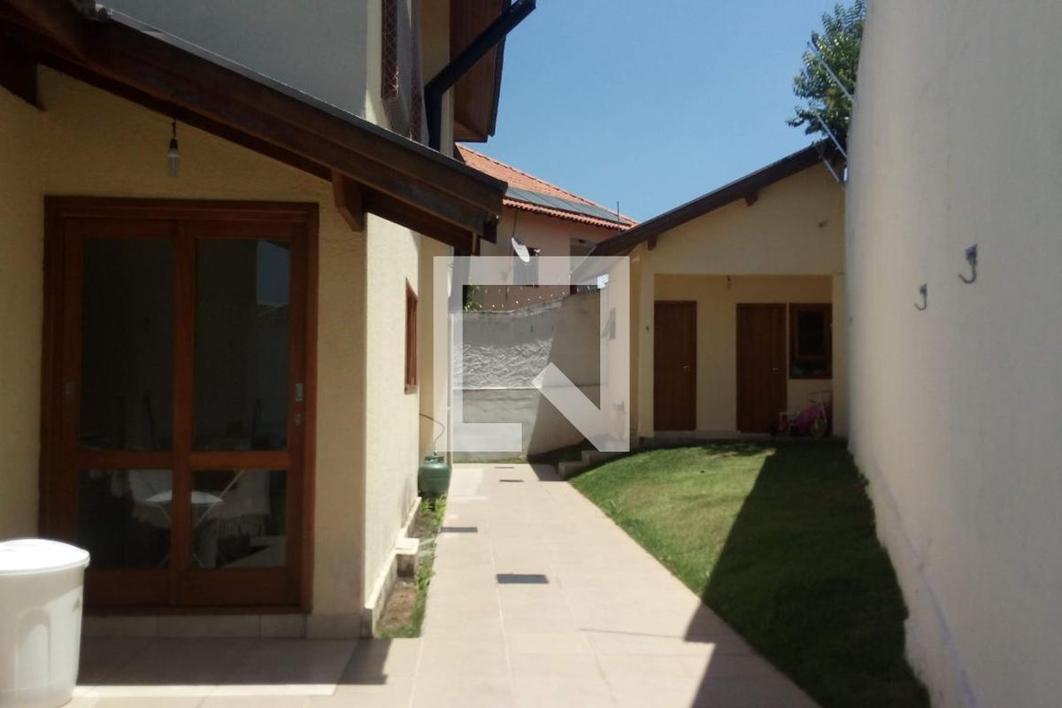 Casa, 3 quartos, 360 m² - Foto 24