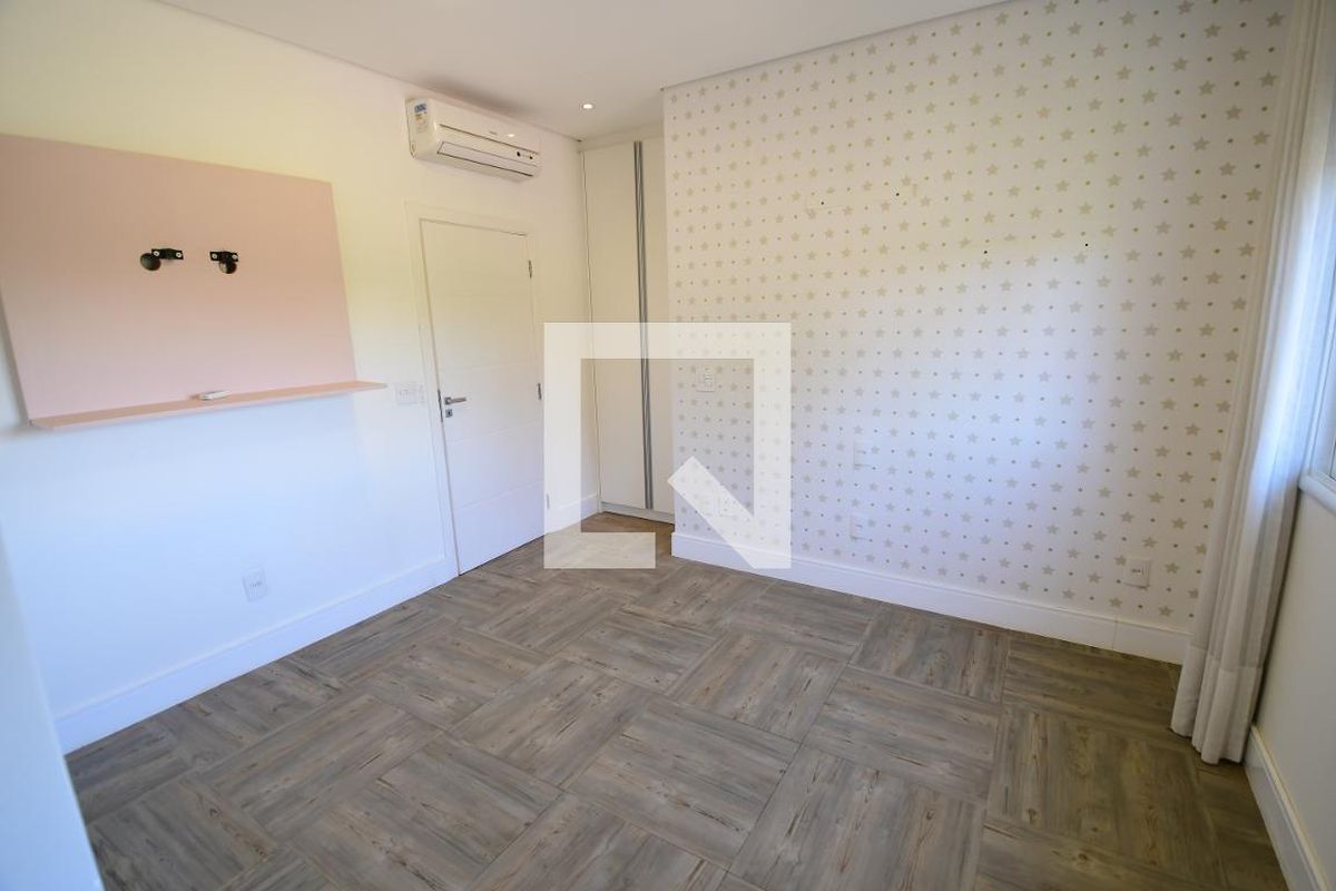 Casa à Venda - Res. Parque dos Alecrins, 3 Quartos,  310 m2 em , Campinas - sp | SoloBR
