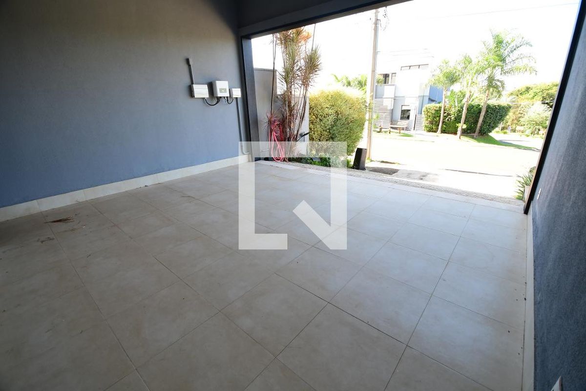 Casa à Venda - Res. Parque dos Alecrins, 3 Quartos,  310 m2 em , Campinas - sp | SoloBR