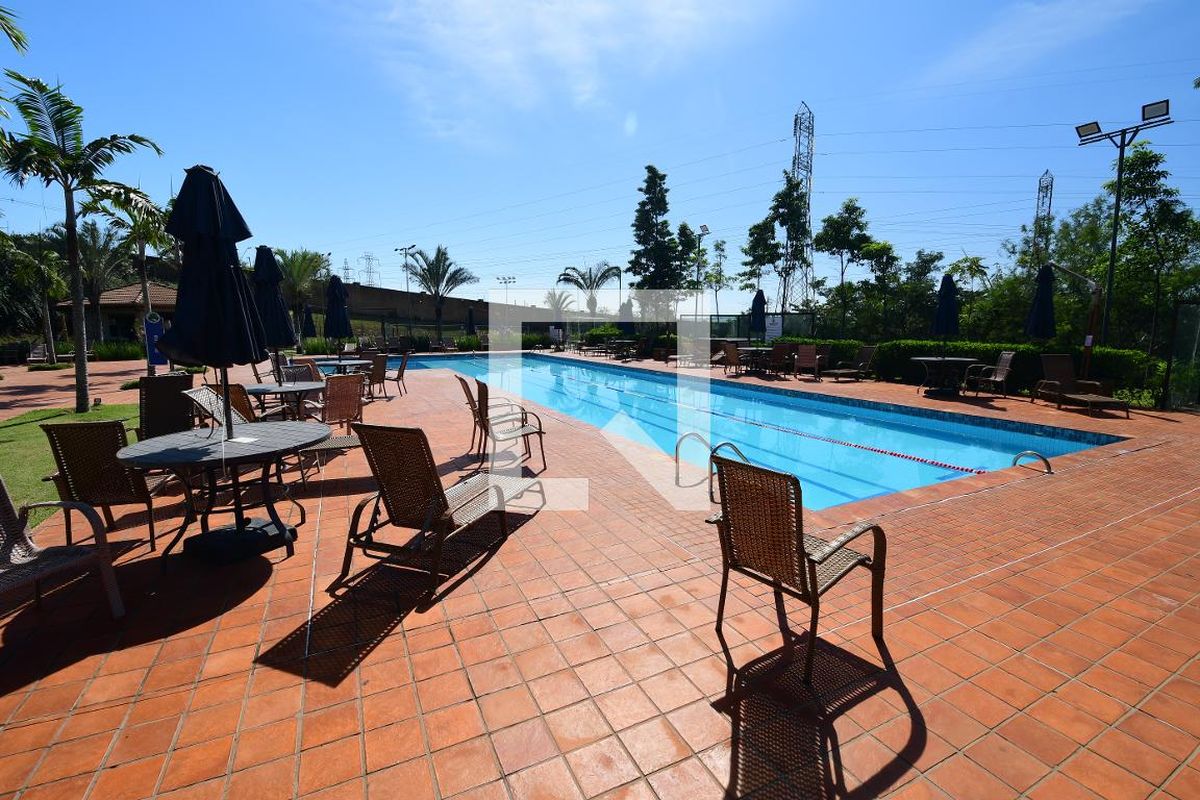 Casa à Venda - Res. Parque dos Alecrins, 3 Quartos,  310 m2 em , Campinas - sp | SoloBR