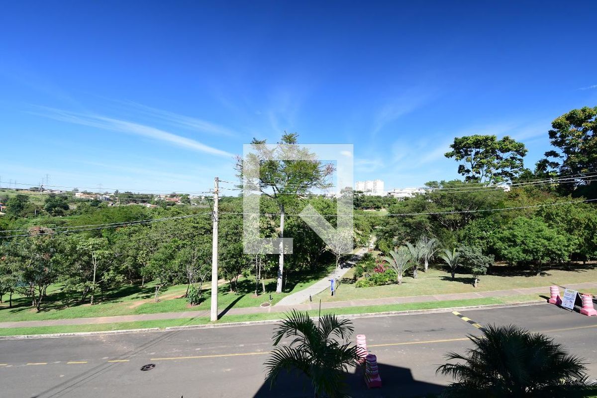 Casa à Venda - Res. Parque dos Alecrins, 3 Quartos,  310 m2 em , Campinas - sp | SoloBR