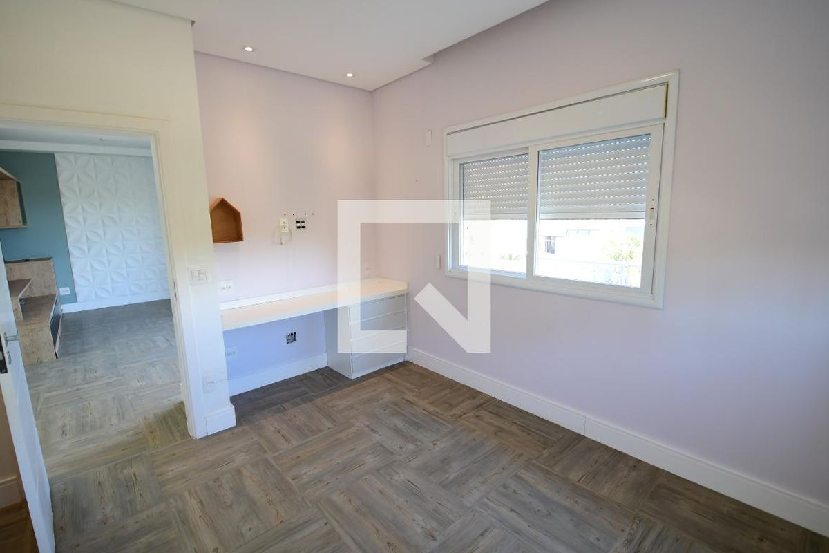 Casa à Venda - Res. Parque dos Alecrins, 3 Quartos,  310 m2 em , Campinas - sp | SoloBR