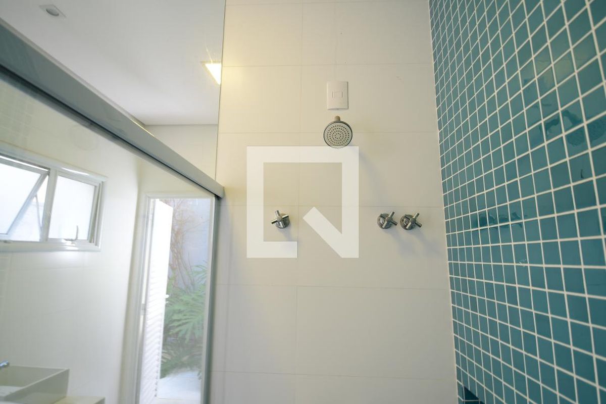 Casa à Venda - Res. Parque dos Alecrins, 3 Quartos,  310 m2 em , Campinas - sp | SoloBR