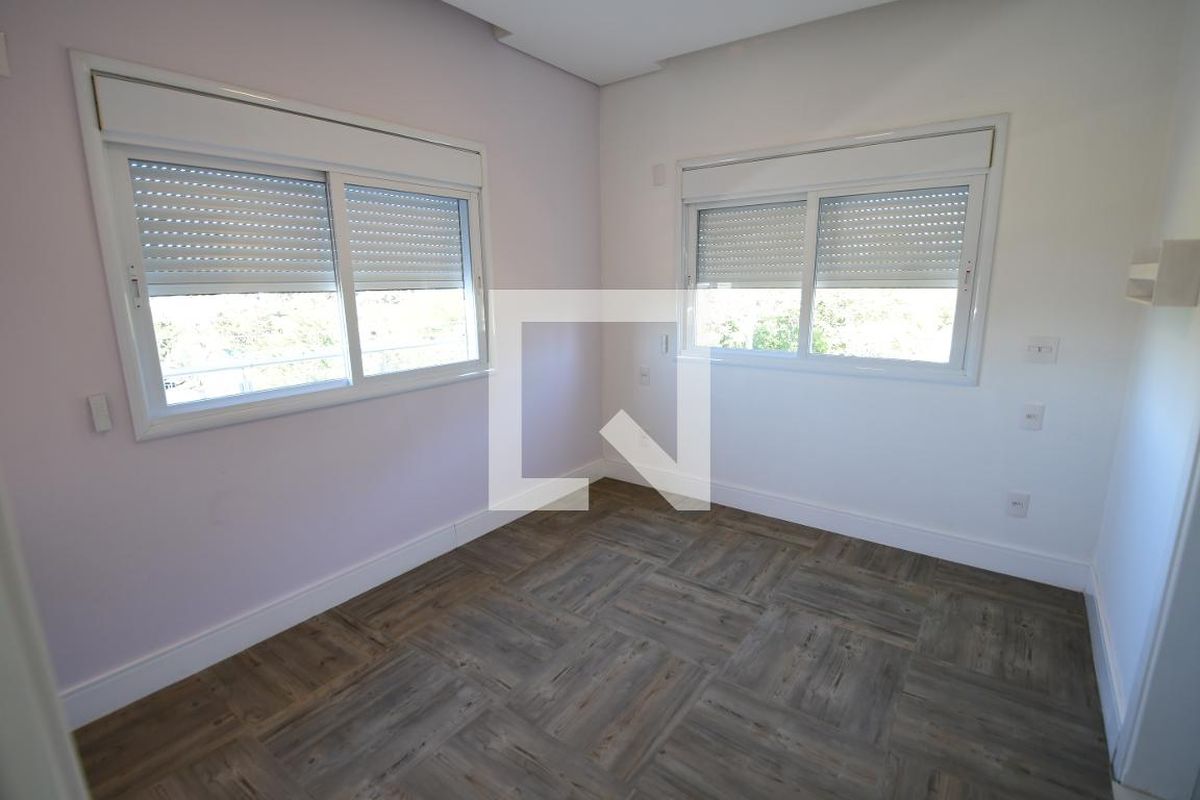 Casa à Venda - Res. Parque dos Alecrins, 3 Quartos,  310 m2 em , Campinas - sp | SoloBR