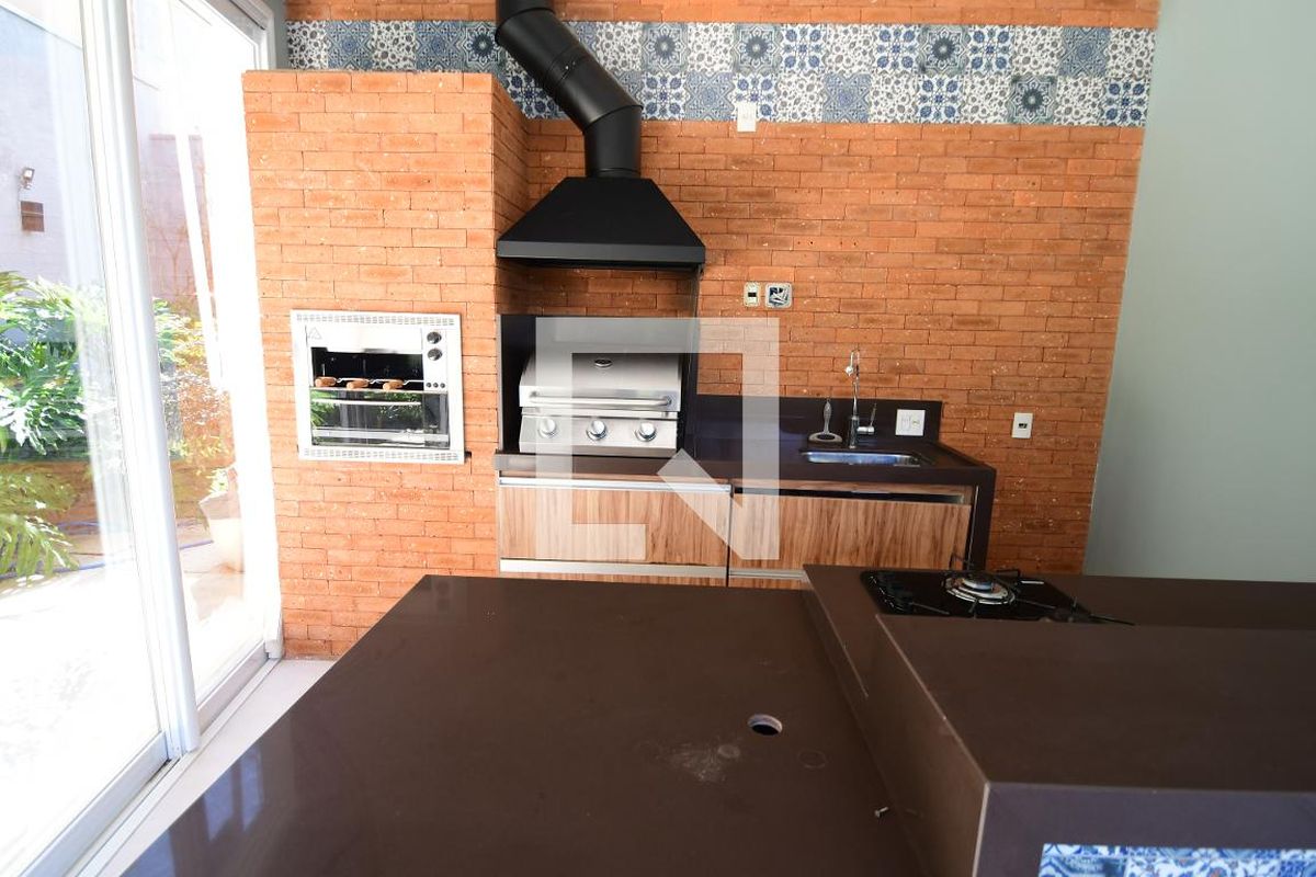 Casa à Venda - Res. Parque dos Alecrins, 3 Quartos,  310 m2 em , Campinas - sp | SoloBR