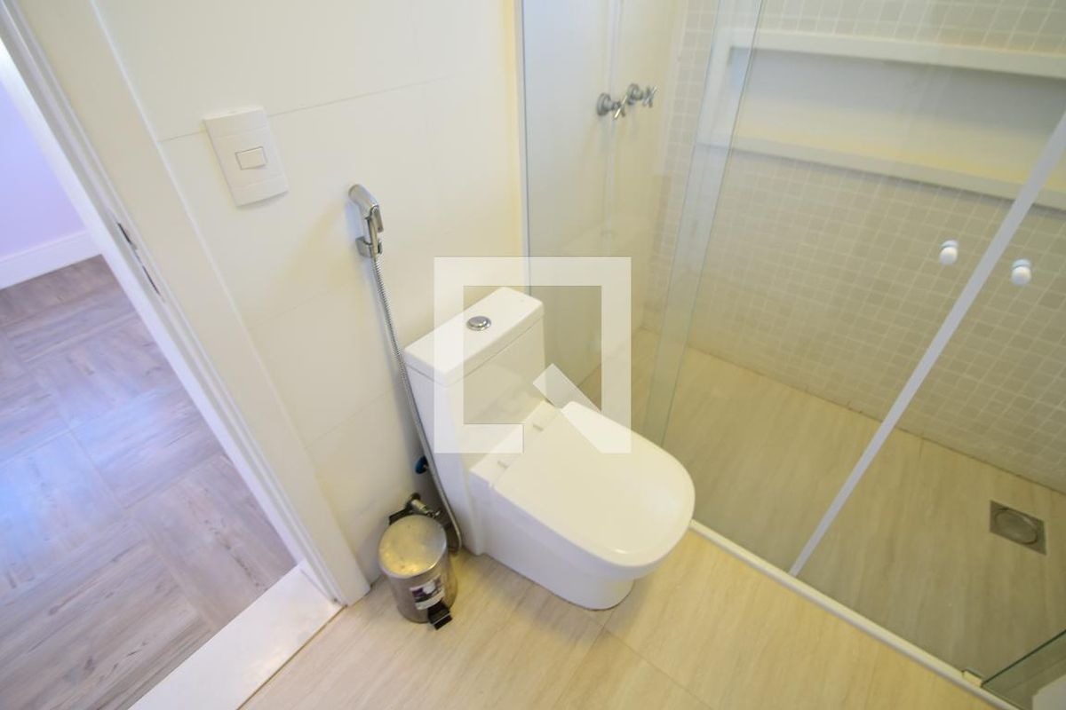 Casa à Venda - Res. Parque dos Alecrins, 3 Quartos,  310 m2 em , Campinas - sp | SoloBR