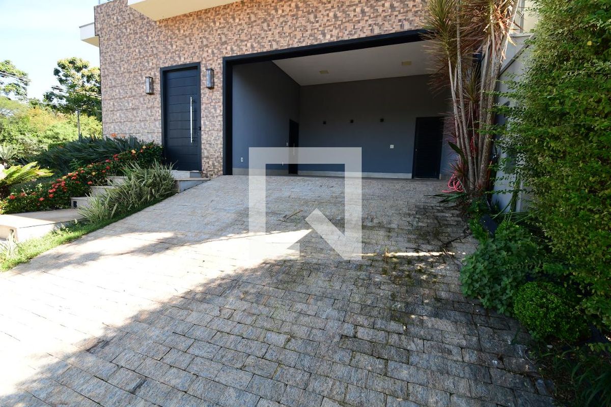 Casa à Venda - Res. Parque dos Alecrins, 3 Quartos,  310 m2 em , Campinas - sp | SoloBR