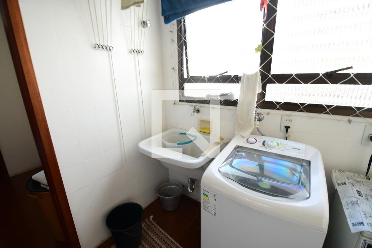 Apartamento à Venda - Cambuí, 4 Quartos,  198 m2 em , Campinas - sp | SoloBR