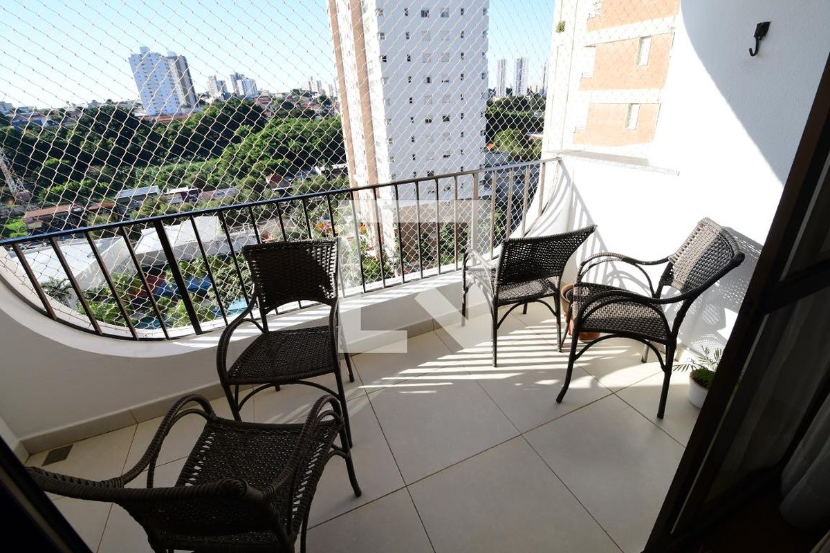 Apartamento à Venda - Cambuí, 4 Quartos,  198 m2 em , Campinas - sp | SoloBR