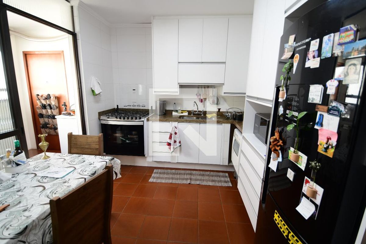 Apartamento à Venda - Cambuí, 4 Quartos,  198 m2 em , Campinas - sp | SoloBR