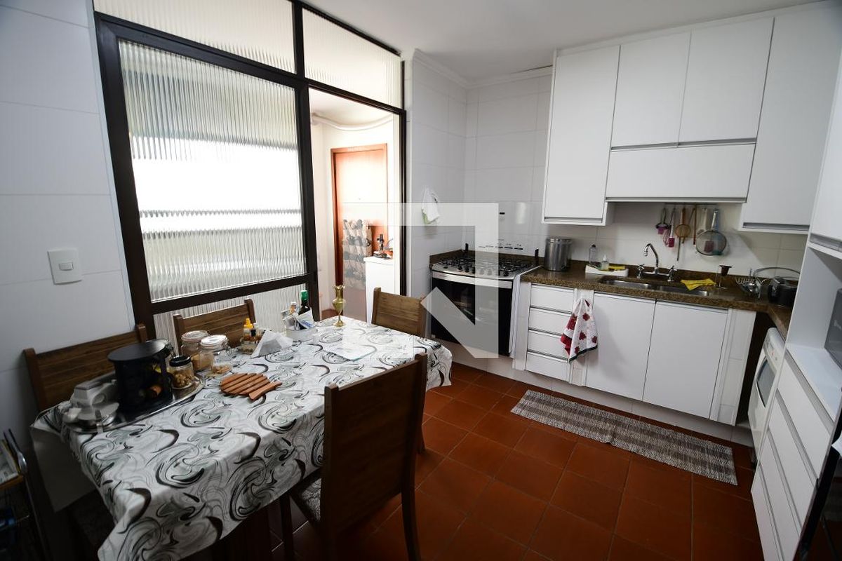 Apartamento à Venda - Cambuí, 4 Quartos,  198 m2 em , Campinas - sp | SoloBR