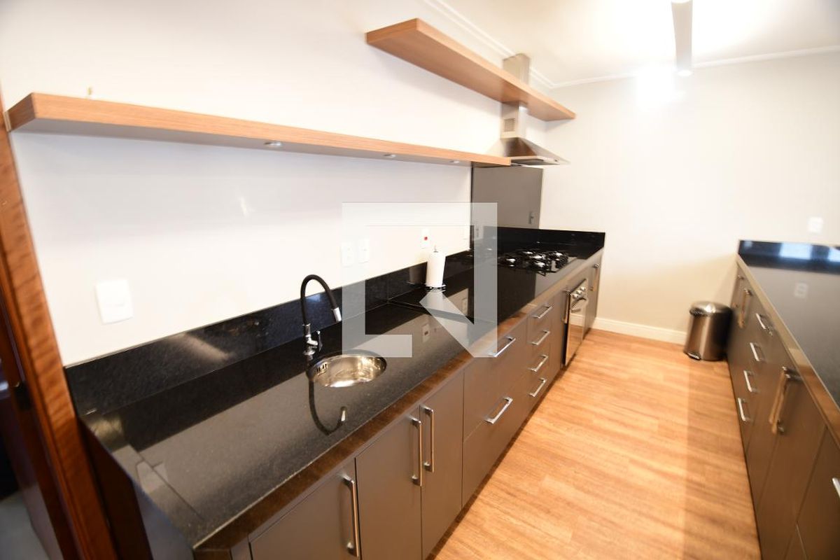 Apartamento à Venda - Cambuí, 4 Quartos,  198 m2 em , Campinas - sp | SoloBR