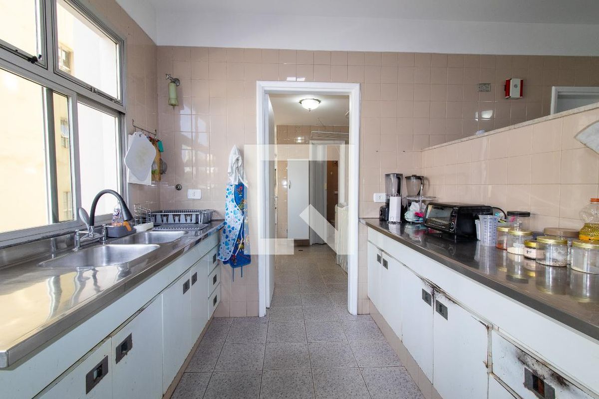 Apartamento à Venda - Cambuí, 5 Quartos,  193 m2 em , Campinas - sp | SoloBR