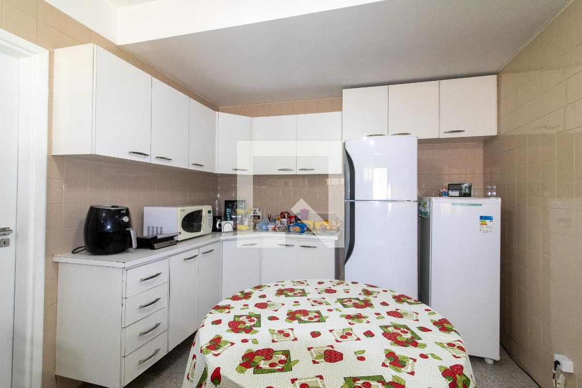 Apartamento à Venda - Cambuí, 5 Quartos,  193 m2 em , Campinas - sp | SoloBR