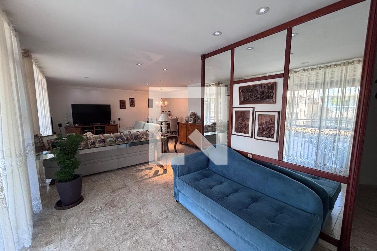 Cobertura, 3 quartos, 221 m² - Foto 4