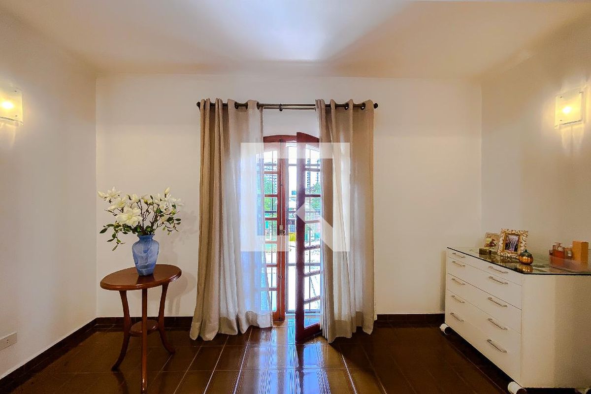 Casa, 3 quartos, 332 m² - Foto 22