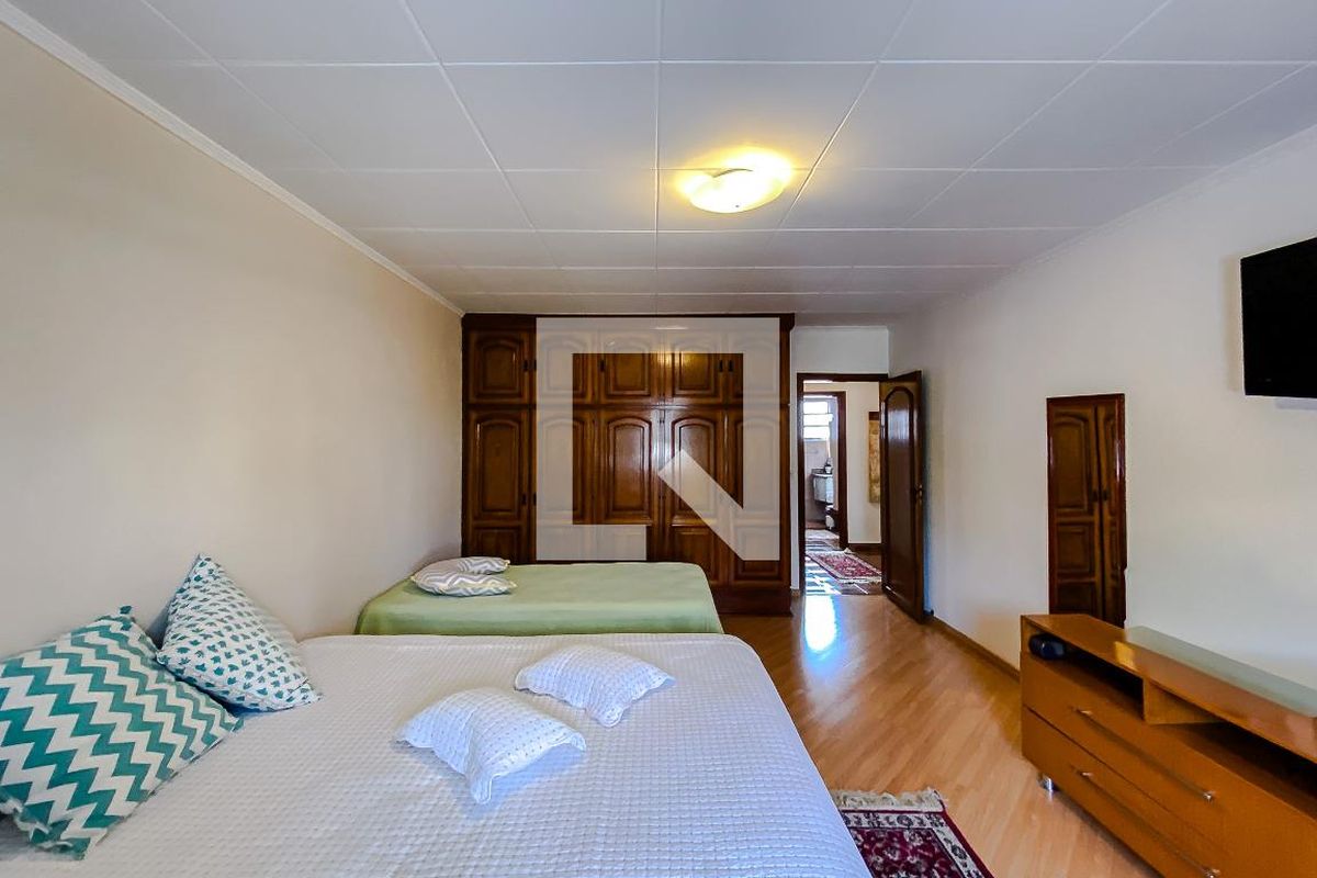 Casa, 3 quartos, 332 m² - Foto 38