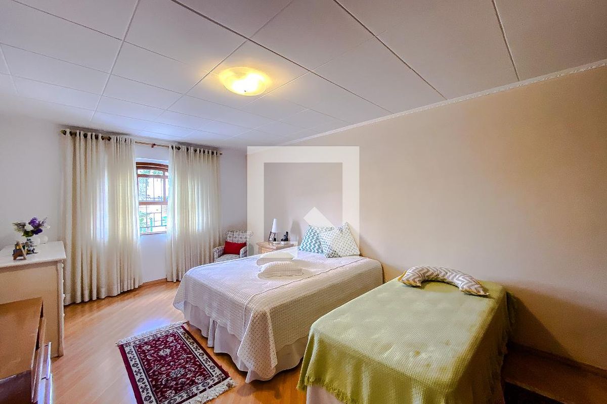 Casa, 3 quartos, 332 m² - Foto 35
