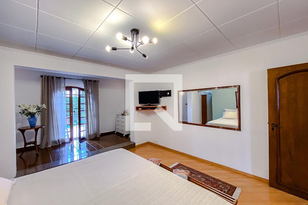 Casa, 3 quartos, 332 m² - Foto 18