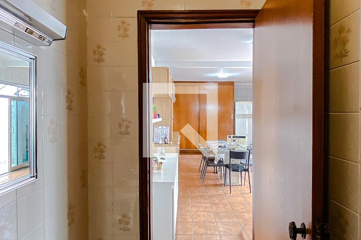 Casa, 3 quartos, 332 m² - Foto 69