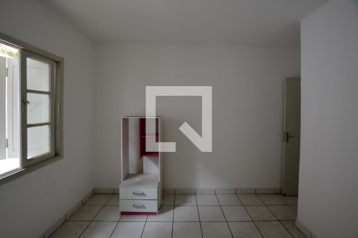 Casa, 4 quartos, 180 m² - Foto 42