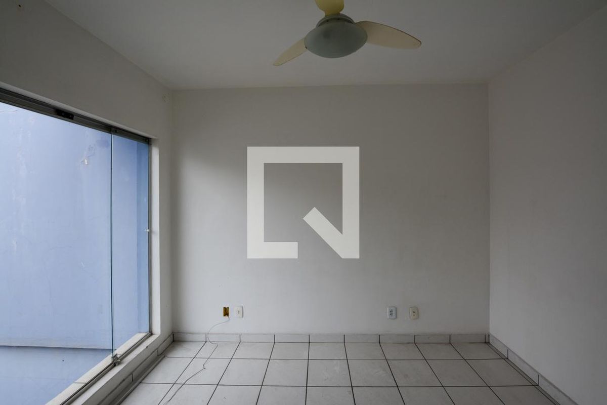 Casa, 4 quartos, 180 m² - Foto 21