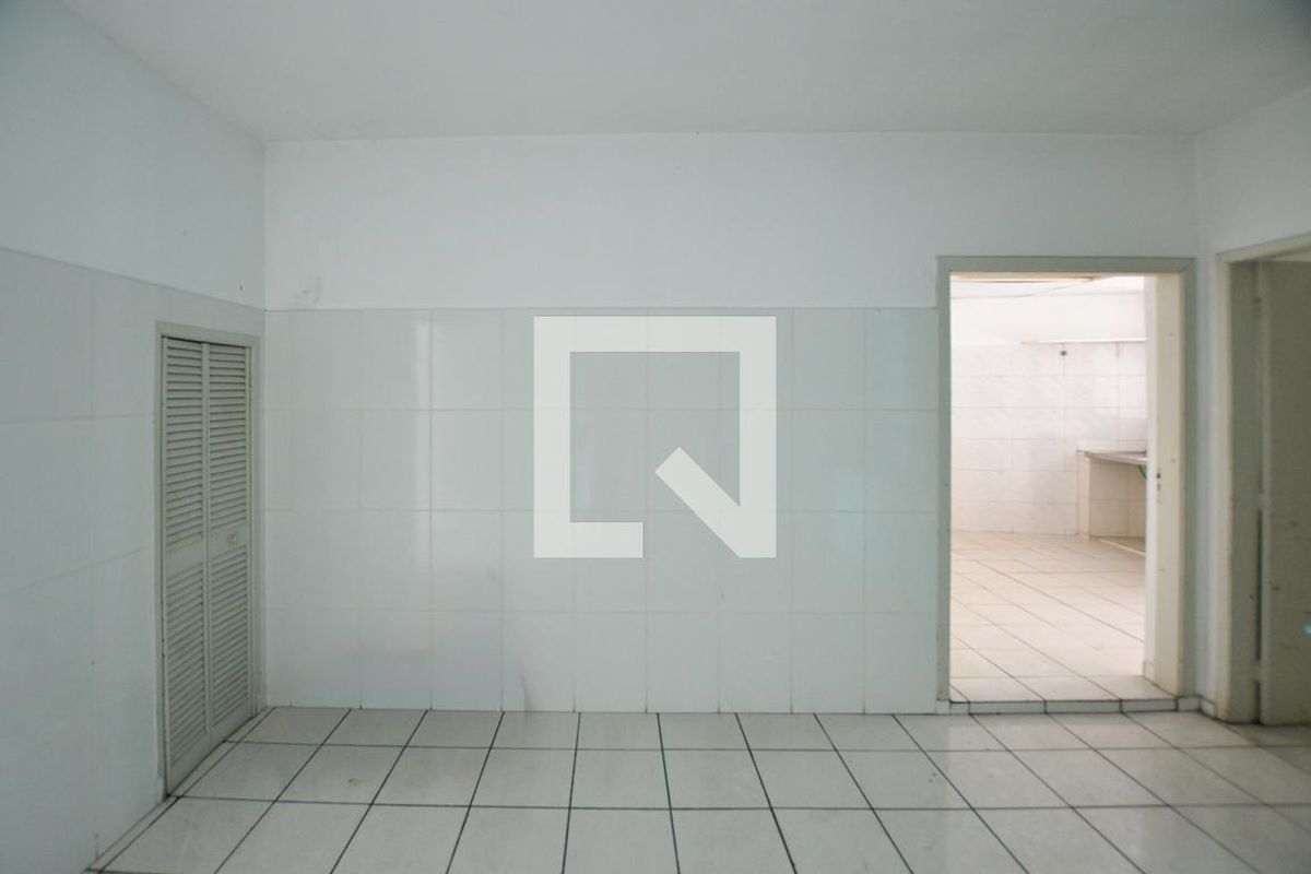 Casa, 4 quartos, 180 m² - Foto 11