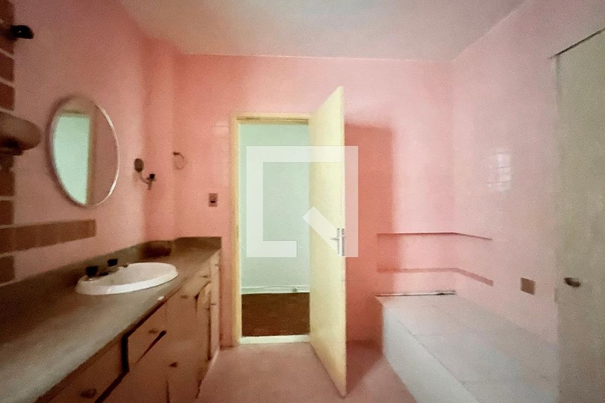 Apartamento, 4 quartos, 215 m² - Foto 45