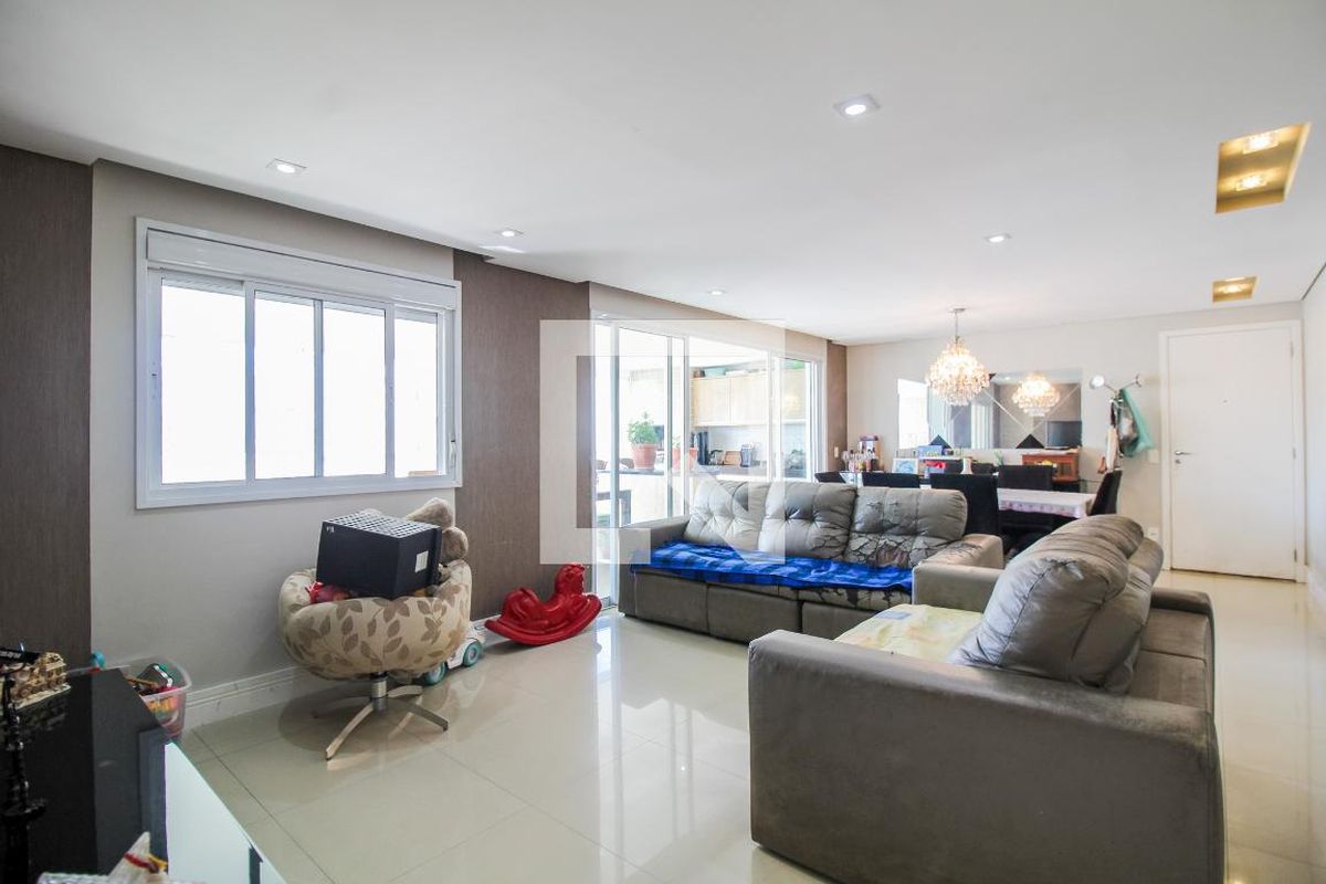 Apartamento, 3 quartos, 141 m² - Foto 2
