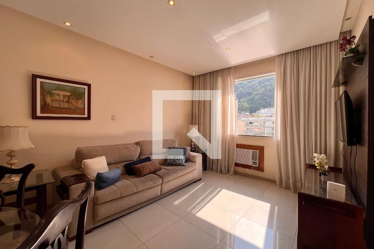 Apartamento, 3 quartos, 79 m² - Foto 1