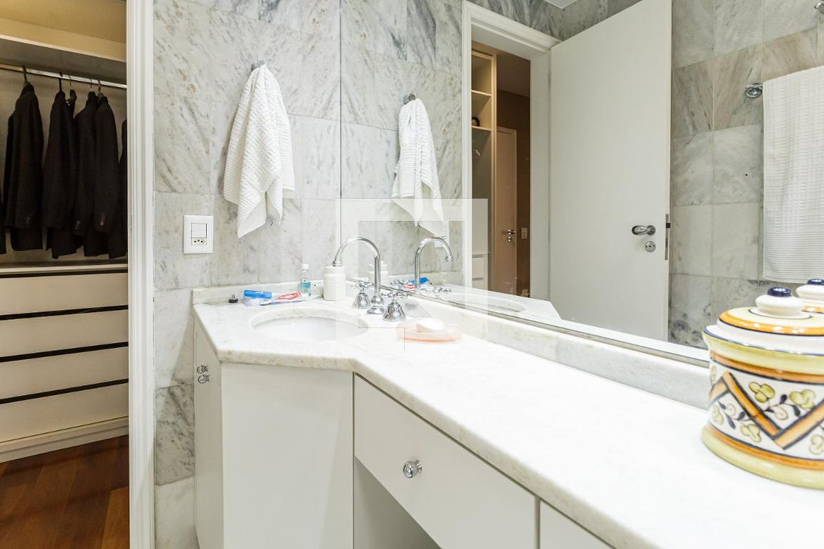 Apartamento, 4 quartos, 190 m² - Foto 35