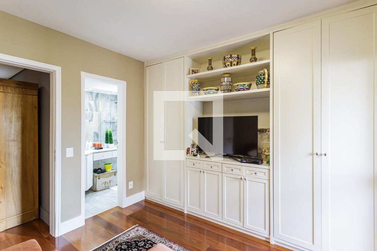 Apartamento, 4 quartos, 190 m² - Foto 19
