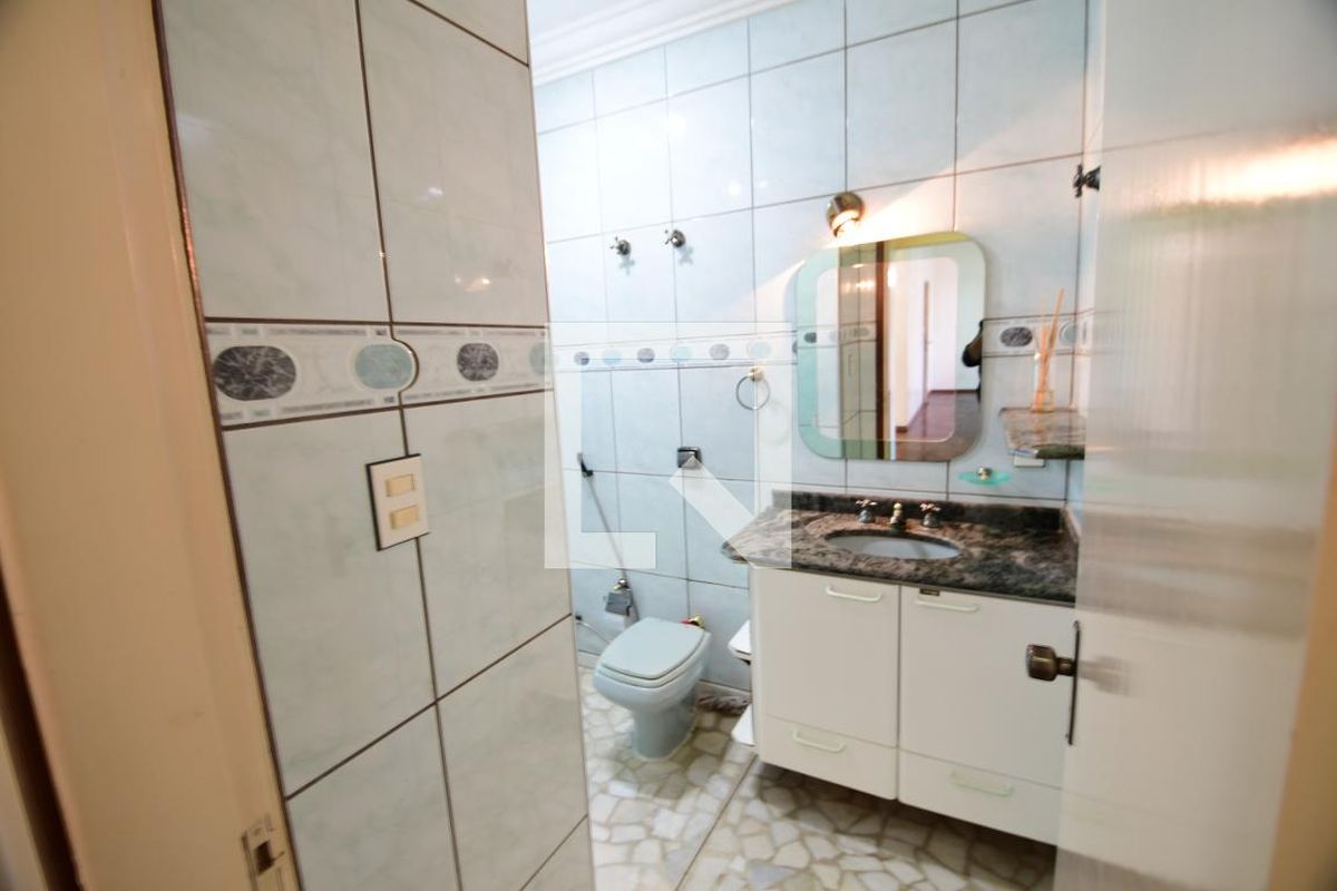 Apartamento à Venda - Cambuí, 2 Quartos,  132 m2 em , Campinas - sp | SoloBR