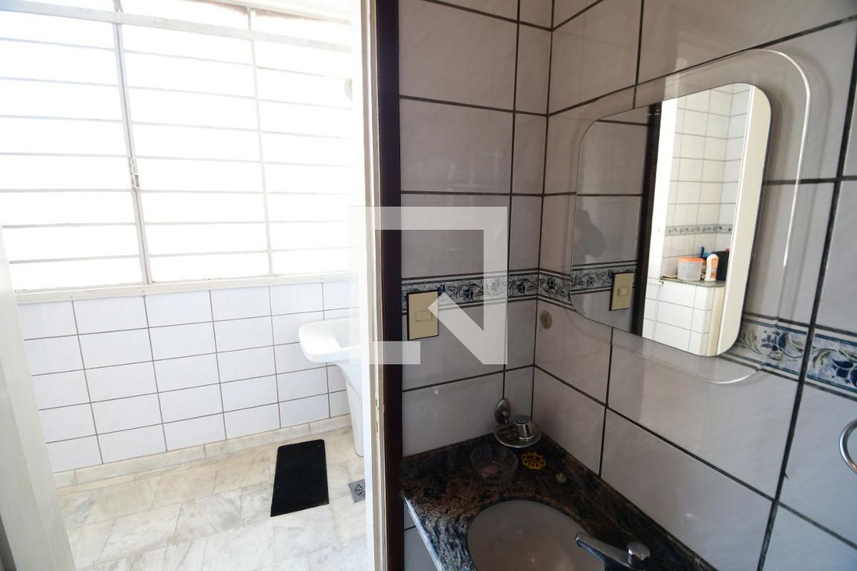 Apartamento à Venda - Cambuí, 2 Quartos,  132 m2 em , Campinas - sp | SoloBR