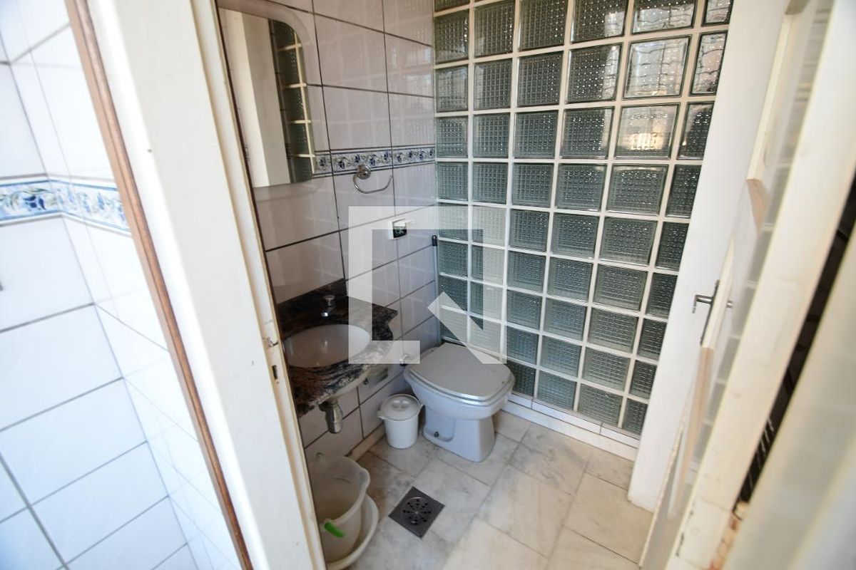Apartamento à Venda - Cambuí, 2 Quartos,  132 m2 em , Campinas - sp | SoloBR