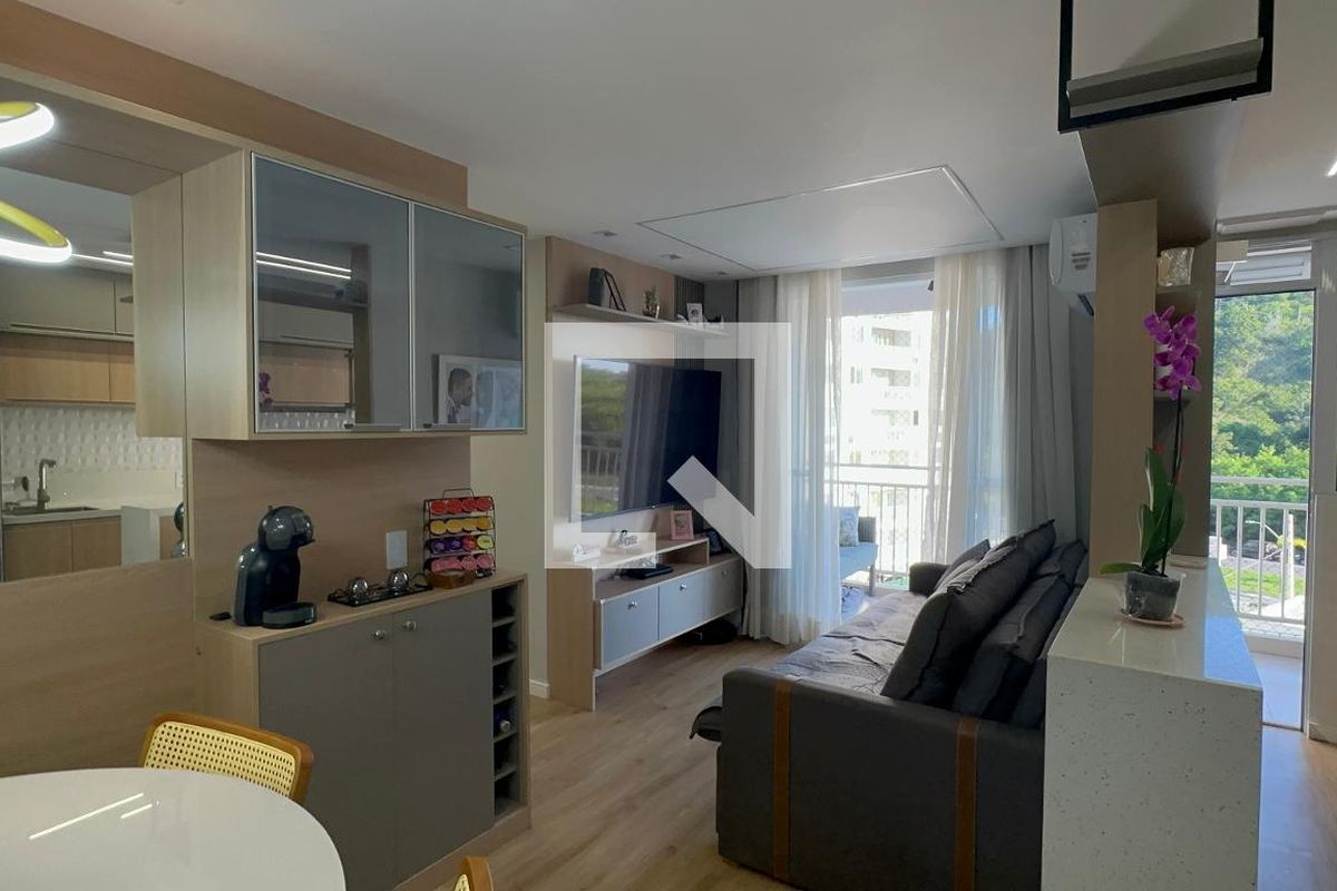 Apartamento, 3 quartos, 60 m² - Foto 1