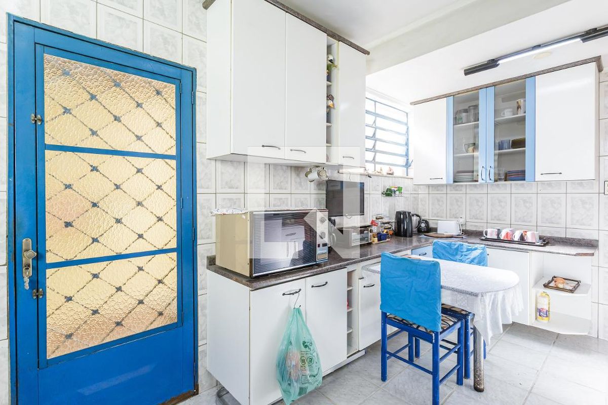 Casa, 3 quartos, 220 m² - Foto 41