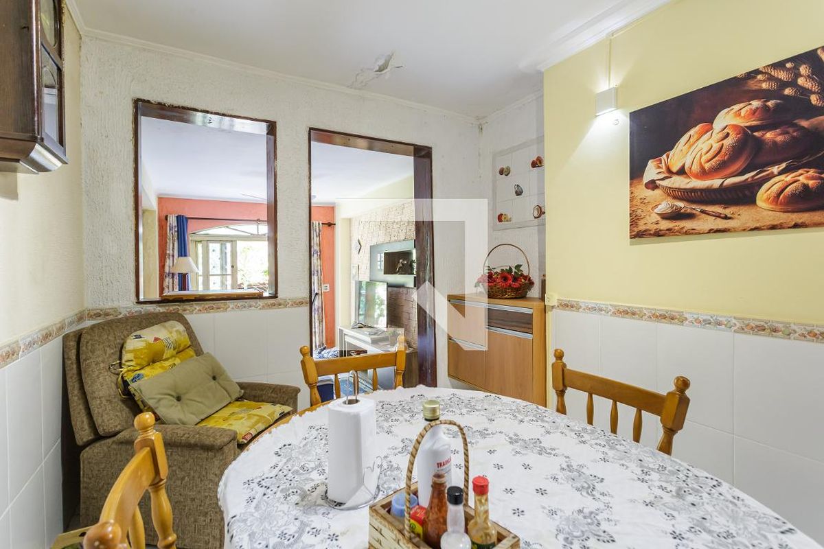 Casa, 3 quartos, 220 m² - Foto 46