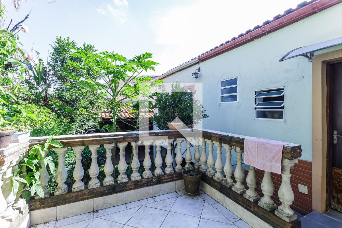 Casa, 3 quartos, 220 m² - Foto 50