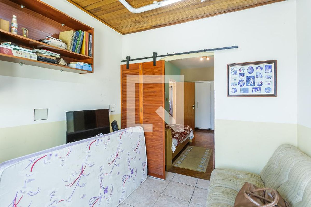 Casa, 3 quartos, 220 m² - Foto 13