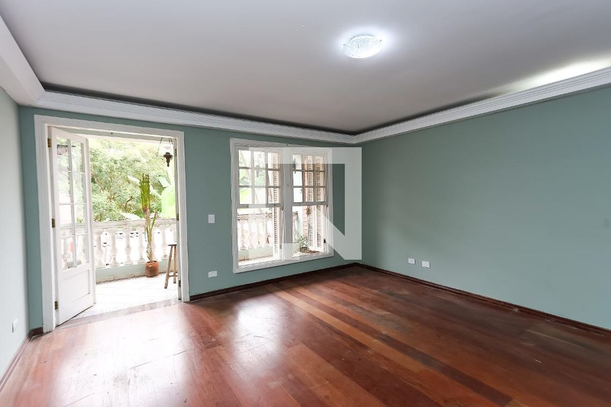 Casa, 3 quartos, 249 m² - Foto 3