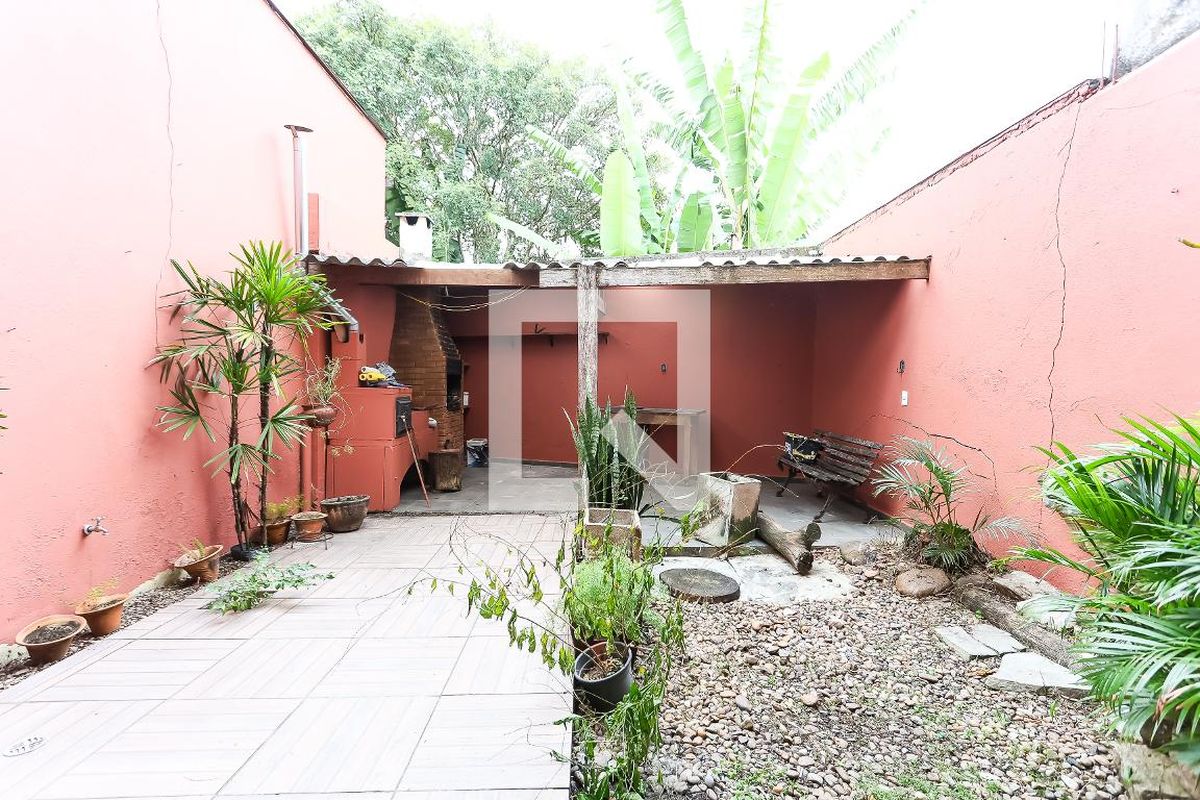 Casa, 3 quartos, 249 m² - Foto 69
